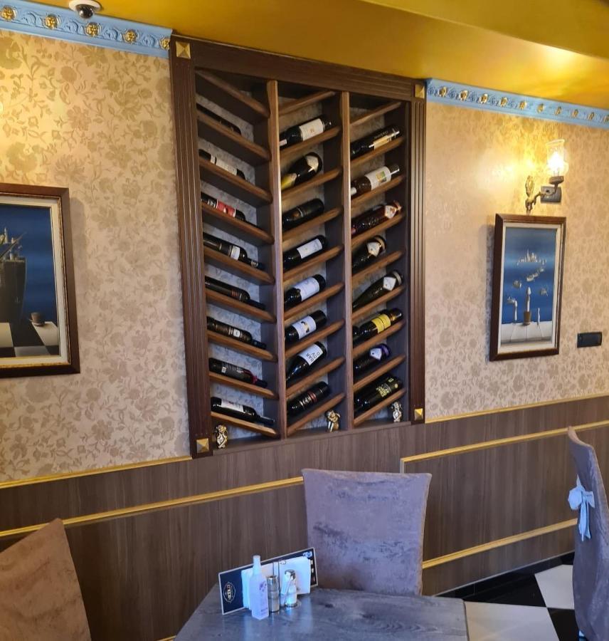 Garni Hotel & Spa Nicolo Kruševac Extérieur photo