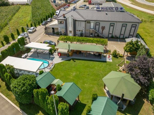 Garni Hotel & Spa Nicolo Kruševac Extérieur photo